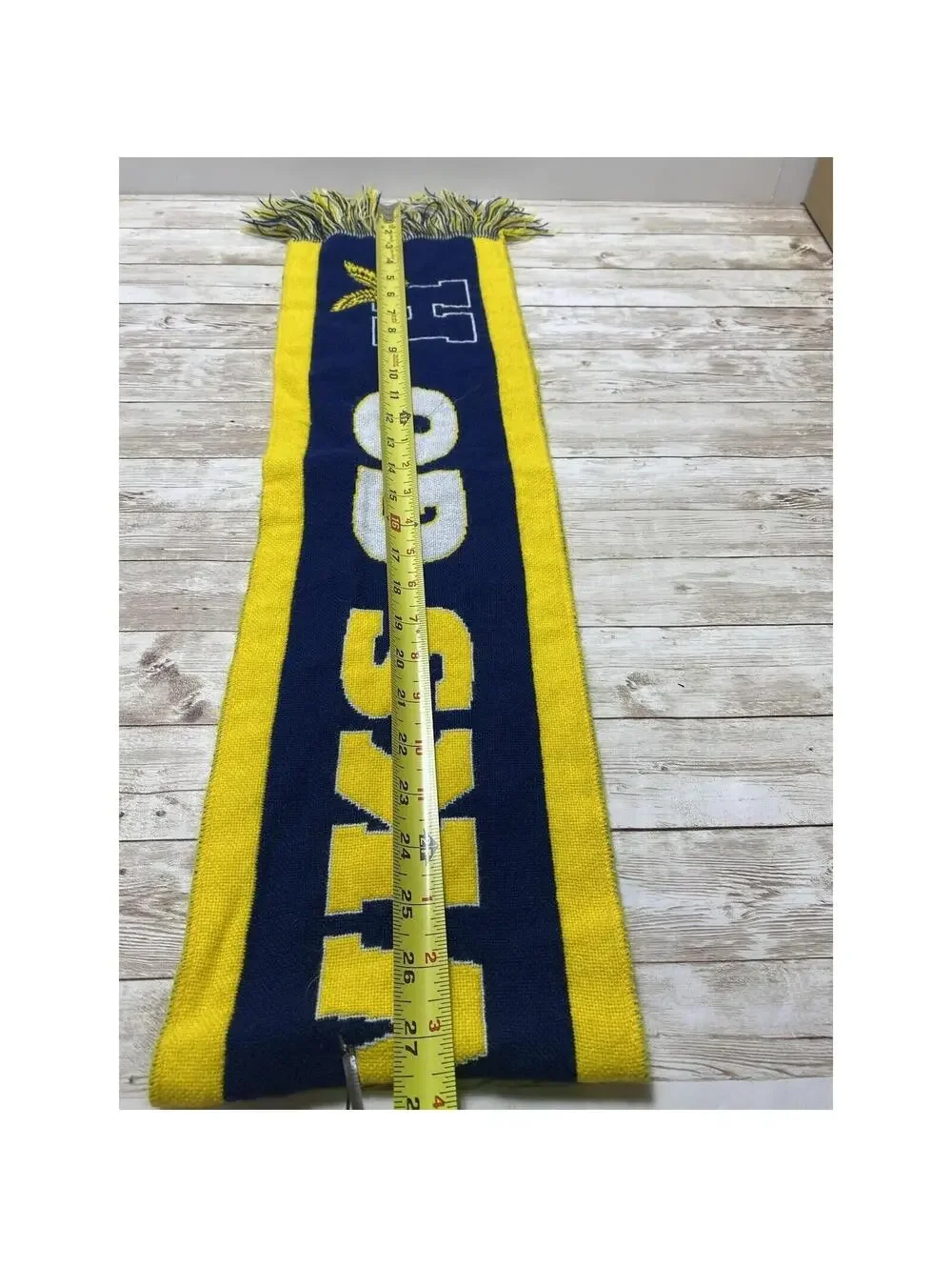 Go Hawks Go Winter Sports Team Scarf Black Yellow Good Condition